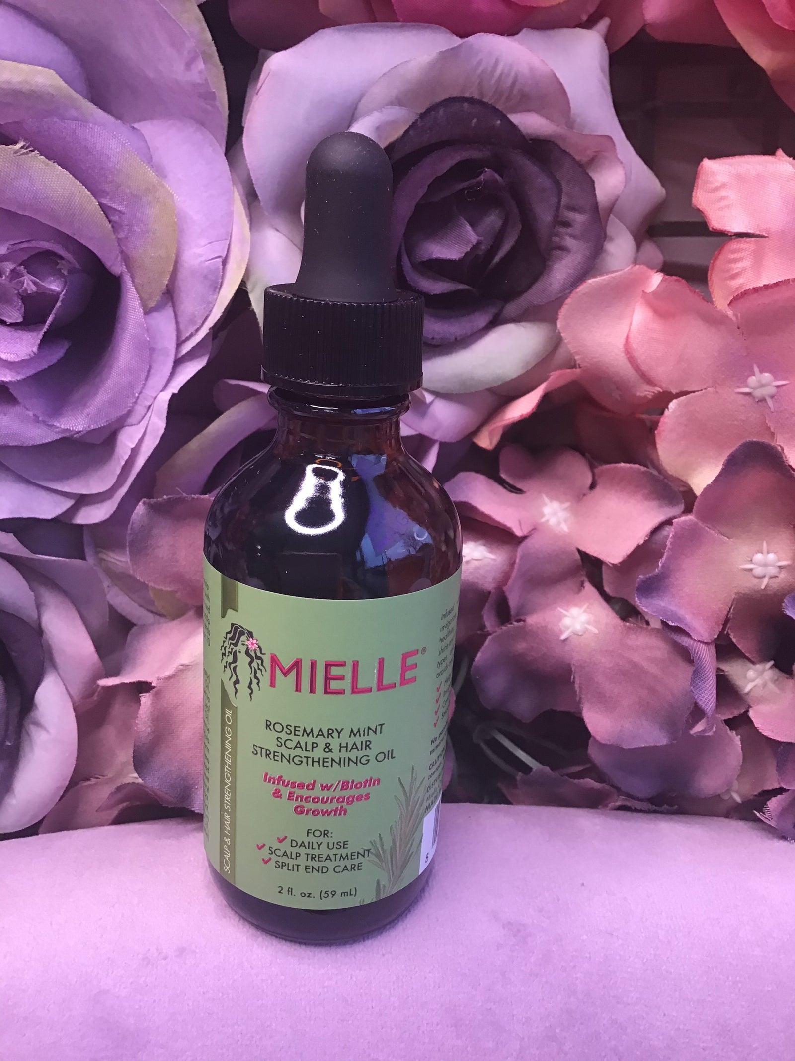 Mielle Organics Hair & Scalp Strengthening Oil Made in USA with